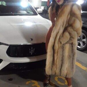 Fox Fur SOLD ‼️